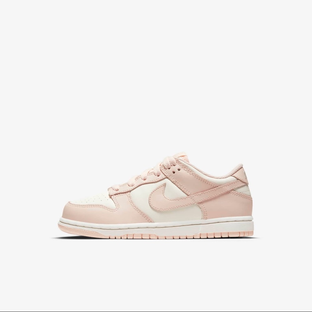 NIKE DUNK LOW • Orange Pearl